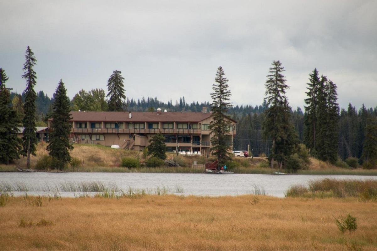 Lac Le Jeune Nature Resort Logan Lake Dış mekan fotoğraf