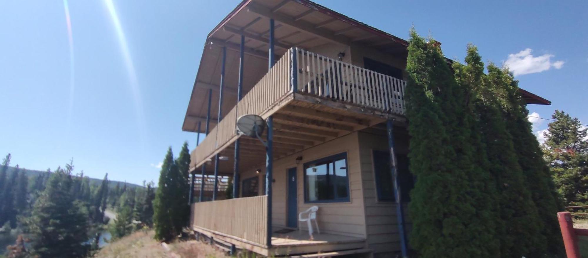 Lac Le Jeune Nature Resort Logan Lake Dış mekan fotoğraf