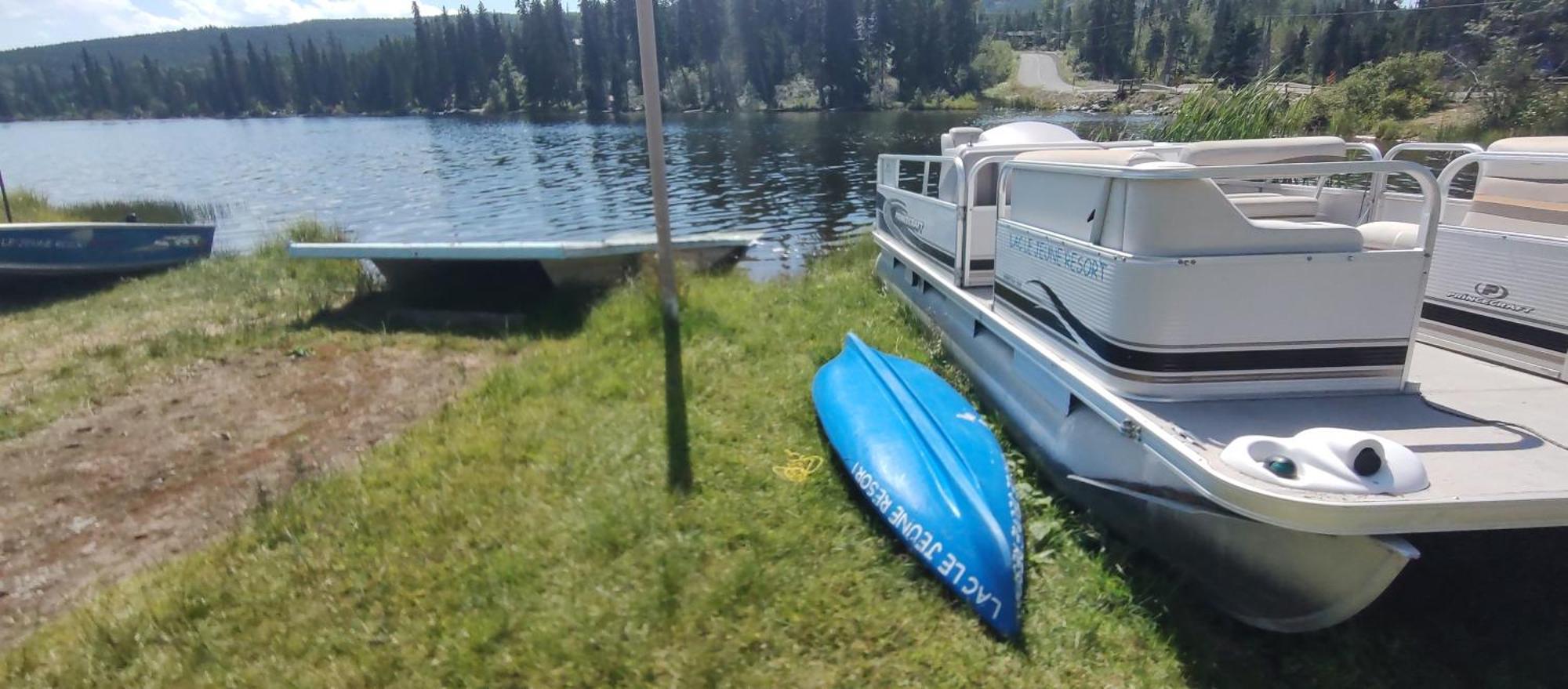 Lac Le Jeune Nature Resort Logan Lake Dış mekan fotoğraf